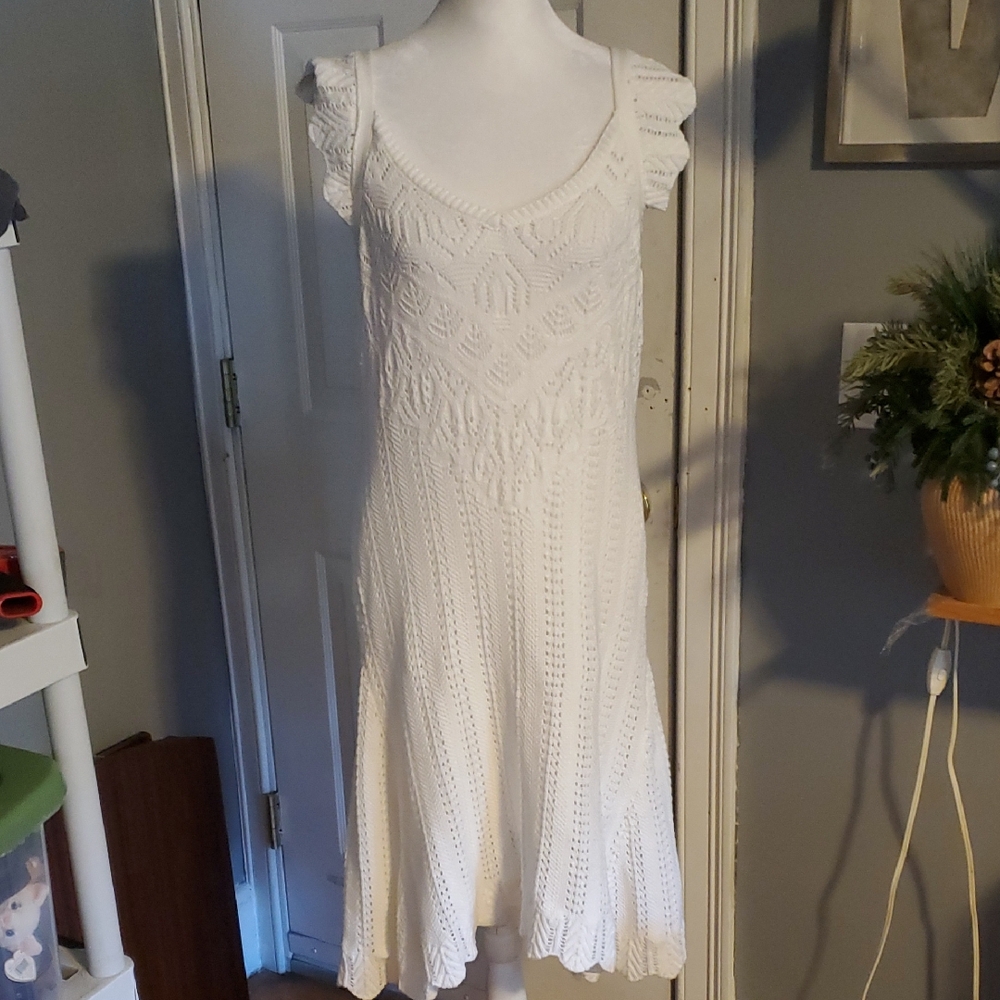 Freshman 1996, White Sleeveless Midi Sundress with Flutter Sleeves
